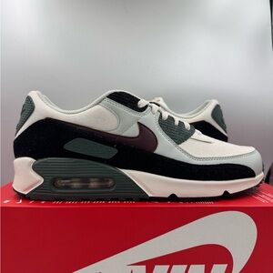 Nike Air Max 90 PRM Burgundy Crush Vintage Green BRAND NEW Size 11.5